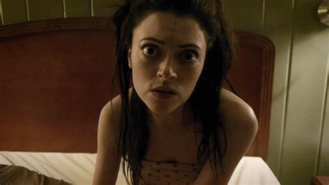 V/h/s wendy (segment tuesday the 17th). Zombie Club: V/H/S