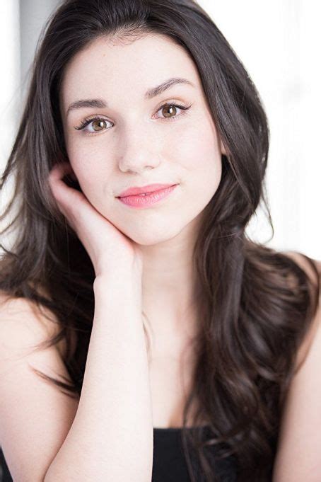 Currently, her total net worth is estimated to be $600,000. Grace Fulton Pics - Grace Fulton Photo Gallery - 2019 ...