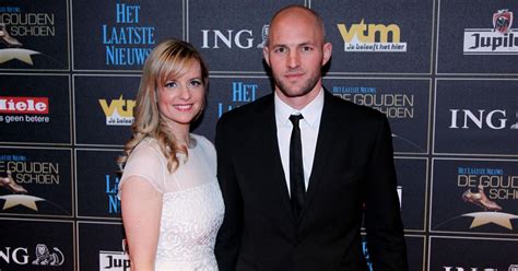 1983) is an international tennis star, and her father lei won the 1988 gouden schoen (golden boot). Elke Clijsters, l'ex-femme de Jelle Van Damme, porte ...