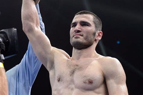 Official page of artur beterbiev, professional boxer. Наконец-то! - Артур Бетербиев в полушаге от мировой короны