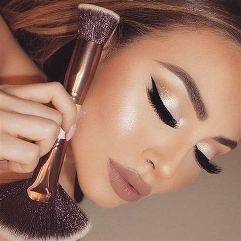 Apply bronzer along the hollows of your cheeks and sides of your nose. How to Apply Bronzer and Highlighter for Beginners - Her Style Code
