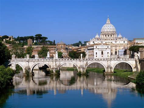 Originally capable of seating 60,000 spectators, it was used for gladiatorial combat. Rome | The Historical City Of Italy | World For Travel