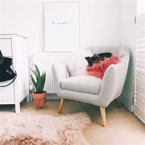 Accent chairs are the perfect opportunity to make a statement and liven up your bedroom. White bedroom chair image by on decoration | Eclectic ...