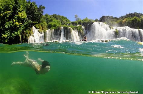 Die tosenden wasserfälle im nationalpark krka sind ein naturspektakel, das alljährliche unzählige der fluss krka durchströmt auf einer länge von 73 kilometern eine wild zerklüftete karstregion und. Krka Wasserfälle Foto & Bild | unterwasser, uw-süsswasser ...