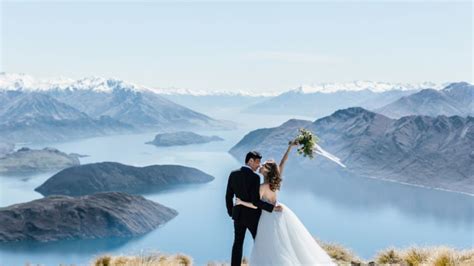 Ingin ikut tren pre wedding di puncak gunung nggak salah kok tapi ketahui dulu 6 tips ini. √ Tren Untuk Prewed Pendaki Gunung | Gallery Pre Wedding