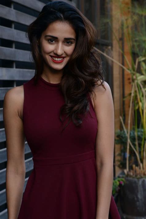 Follow her amazing diet & fitness routine! Disha Patani Photovind-1 - Photovind