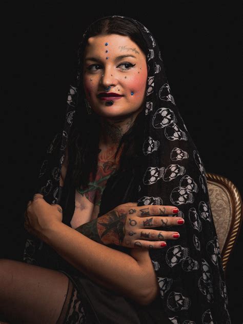 The aztec's believed lip piercing/stretching was a symbol of wealth and would please their mayan gods. 16 Women Show The Beauty In Body Modification | HuffPost