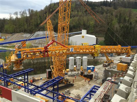 De belchentunnel is een verkeerstunnel in zwitserland, gelegen in de a2 ten zuiden van basel. Tunnelbau - Bürogemeinschaft Nellingen - Kuhlmann Gerold ...