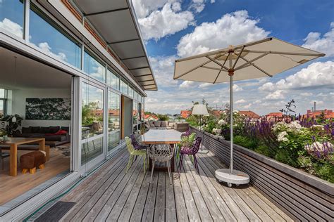 Apartment is located in 880 m from the centre. Luxus Penthousewohnung, lichtdurchflutet mit traumhafter ...