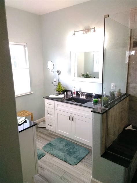 As your local denton bathroom remodeling contractor, we're pleased to provide the best in quality and service to every client. Full bathroom remodel. Check out that sleek divide between ...