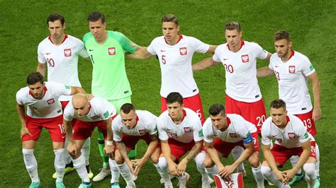 Zudem trafen die polen bei den olympischen spielen 1972, bei denen sie die goldmedaille gewannen im ersten gruppenspiel auf die kolumbianische amateurmannschaft und gewannen 5:1. Wegen Polens WM-Aus: Kim Gloss & Evelyn Burdecki total ...