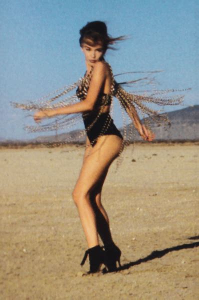 Bekijk deze pin en meer op kylie minogue van cor boonstra. Kylie Minogue, Rhythm Of Love (1990) album shoot | Kylie minouge, Kylie minogue, Child actresses