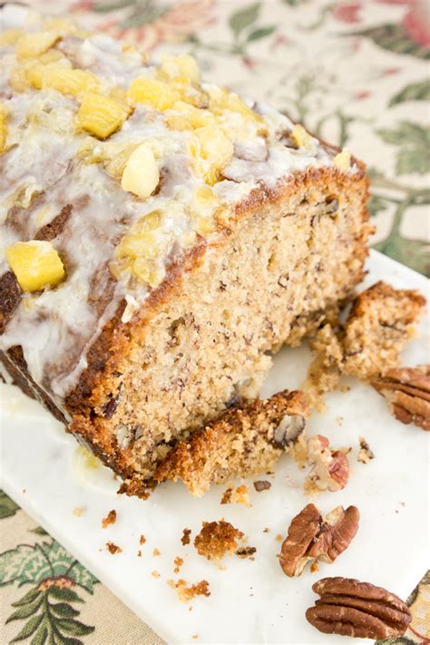 Stir in banana, pineapple and coconut. Banana Pineapple Hummingbird Bread / Best Ever Hummingbird ...