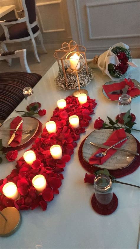 Are you seeking fantastic romantic dinner ideas for you and your partner? Pin by ‏﮼بنت،محمد 🌸 on Romanic ️ | Valentine day table ...