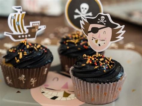 Bay., teh pirate bay, piritbay, the pirae bay, pirate bay., the pirate bey, piratebaye, pirate baye, the pirrate bay, bay priate, priate bay proxy, pirat. Ava & Yves Muffin-Set PIRAT | Cupcakes, Leckereien ...