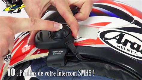 Cette année, un casque nous a particulièrement conquis et nous vous le. Tuto moto - Montage d'un Intercom SMH5 - YouTube