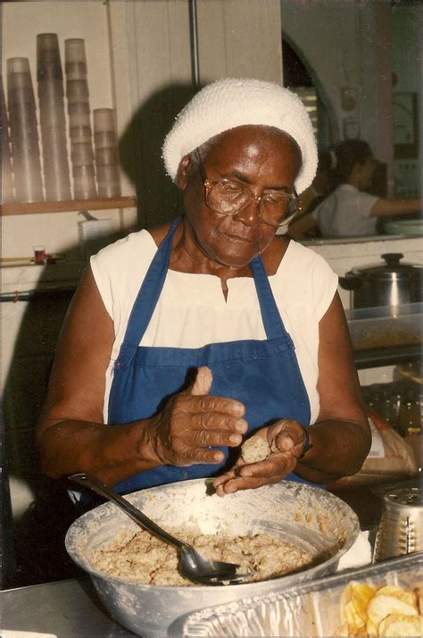 Llamo por el ático que se venden en la calle jaén. Pastelón de Yuca Cruda | KarmaFree Cooking En Español