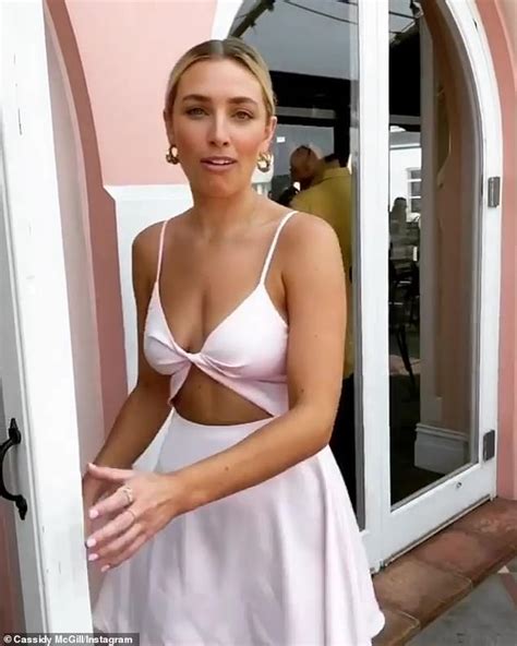 Here's everything you need to know. Love Island Australia star Cassidy McGill falls over in an ...