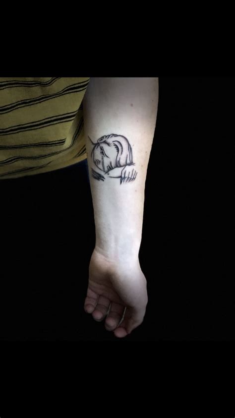 Find billie eilish tattoo images and tattoo designs on tattoolist. Billie Eilish tattoo #billieeilish #tattoos # ...