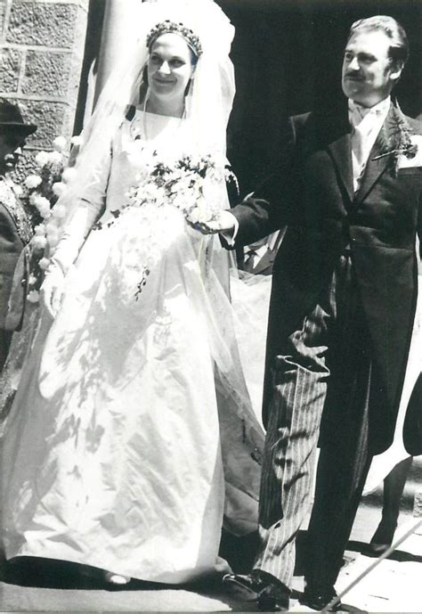 Arthur, regele urşilor din românia, în presa internaţională. Royal wedding Anastasia Louise Von Anhalt & Duke Emmanuel ...