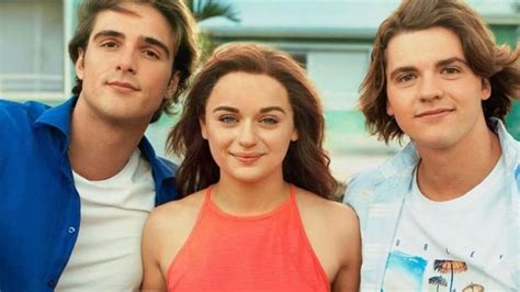 It's the summer before elle heads to college, and she has a secret decision to make. The Kissing Booth 3: il trailer italiano dell'ultimo ...