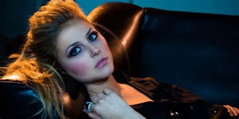 Submitted 21 hours ago by dare2plz to r/tryonhaul. Who is Cassandra Scerbo dating? Cassandra Scerbo boyfriend ...