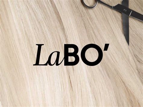 Główną cechą charakterystyczną mebli do salonu fryzjerskiego powinna być wygoda oraz komfort użytkowania. Branding salonu fryzjerskiego - COCRE