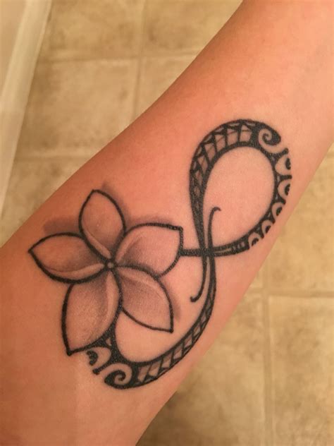 Maybe you would like to learn more about one of these? Love love love! Infinity tribal with plumeria! | Hibiscus tattoo, Hawaiian tattoo, Flower tattoo ...