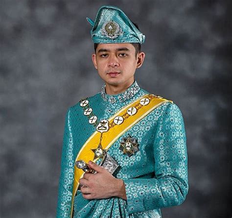 Warisan raja & permaisuri melayu: About : HRH Tengku Mahkota of Pahang