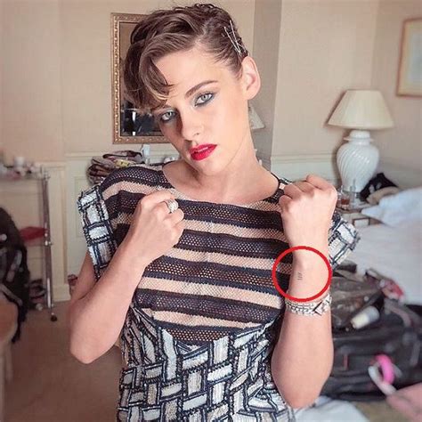 Actress kristen stewart marked her skin for the first time in 2013, in the area of her left wrist. Kristen Stewart's 6 Tattoos & Their Meanings - Body Art Guru