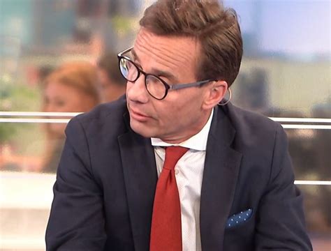 Det var kul att ha ulf här i studion, vi pratar b. Vilken linje står Ulf Kristersson (M) för, egentligen ...