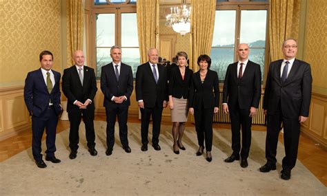 Elle peut être téléchargée ou commandée sur le site www.admin.ch. Le nouveau conseiller fédéral Guy Parmelin fêté dans son ...