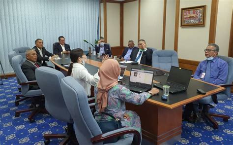 Sabah economic development & investment authority. Meeting at Ministry of Entrepreneur Development and ...