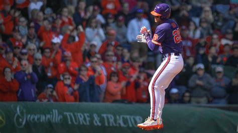 The clemson tigers and south carolina gamecocks played a 3 game weekend series from february 28 to march 1. Clemson Tigers-William and Mary baseball score Feb 17 ...