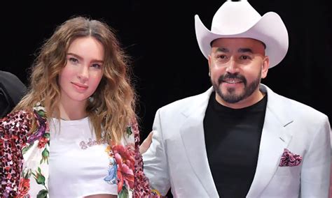 En la emisión, el cantante habló sobre la relación que sostuvo con la intérprete de 'luz sin gravedad', belinda. Ahora que terminaron, ¿Qué hará Lupillo Rivera con el tatuaje de Belinda?