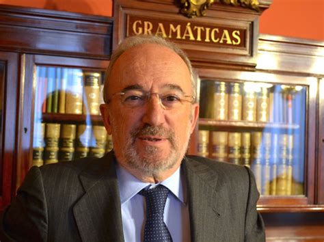 Santiago muñoz machado catedrático de derecho administrativo y académico de número de la real academia española y de la real academia de ciencias moral. Santiago Muñoz Machado, Premio Nacional de Historia de ...