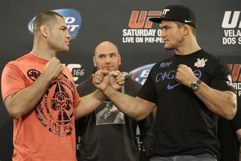 Ufc уволит двух легендарных бойцов. Live Blog: UFC 166: Velasquez-Dos Santos - Sports Illustrated