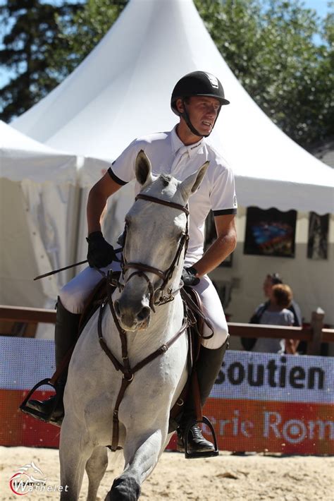 Fils d'agriculteur, grégory wathelet écume très jeune tous les concours régionaux en remportant de très nombreuses victoires. Site officiel de Gregory Wathelet, n°1 belge de saut d ...