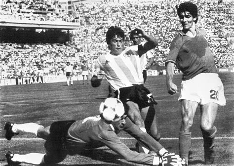 He led italy to the 1982 fifa world cup title 1982, scoring six goals to earn the golden boot as the top goal scorer, and the. Italy"s 1982 World Cup hero Paolo Rossi dead at 64