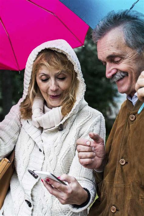 Here are the best dating sites for seniors in 2021 dating over 60 means that, more than likely, this is your second or third attempt at love. How to Choose the Best Dating Sites for Over 50 Singles?