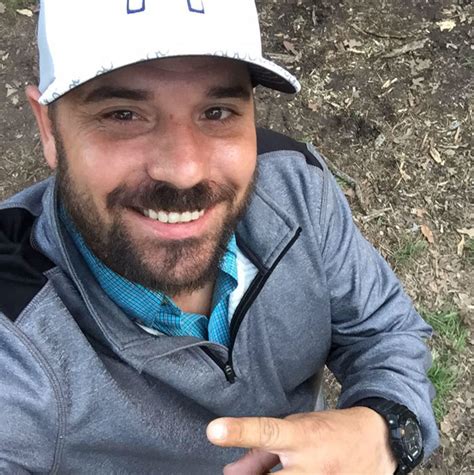 He gets busted curing friends girlfriend. Guy Catches His GF Cheating In Bed With Another Man ...