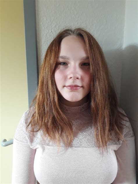 Das 13 jährige mädchen aus mönchengladbach lebte zuletzt in einer jugendeinrichtung aus der sie laut extensions promis lieben haarverlangerung glamour. 13-Jährige Jasmina Mahkota vermisst - Polizei.news