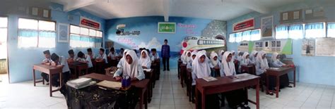 Umumnya hiasan kelas tersebut bisa diaplikasikan pada dinding kelas, jendela kelas hingga sekitar papan tulis. Ide 32+ Dekorasi Kelas Smk Otomotif Untuk Inspirasi ...