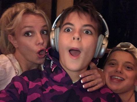 Britney spears posted a picture of her sons sean preston federline and jayden james federline from their trip why did britney spears lose custody of her kids? Britney Spears 13-Year-Old Son Makes Controversial ...
