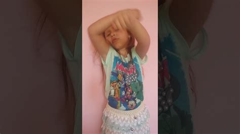 Deu onda Mc G15 (Crianca dançando) Sophia felix 5 anos