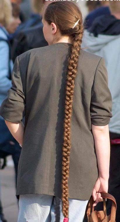 By keeping the hair all the same length beside the back part. Owners longest hair in the world | Long hair tips, Extra ...