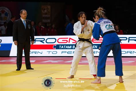 A portuguesa derrotou a brasileira larissa pimenta, na categoria de menos 52 quilos. JudoInside - Joana Ramos Judoka