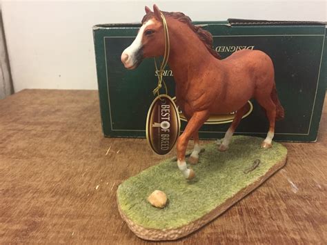 Neben diesem ausgefallen ambiente können die besucher jede menge vom aussterben bedrohte tierarten. Welsh Mountain Chestnut Pony Ornament Figurine From Best ...