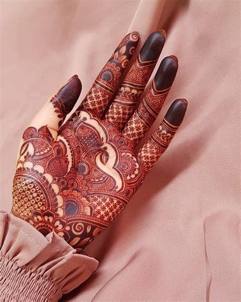 Beautiful and easy mehndi design for hands 2019 a simple design is popular among all age the girls and women on eid and weddings ceremony. Mehndi Ki Dejain Photo Zoomphoto : 220 New Mehendi Design ...