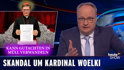 As a german adaption of 'the daily show with jon stewart' oliver welke and his team report on political topics as well as international news giving them their own satirical, comedic twist. Karl Moik - Zwei Herzen beim Wein 1986 - Geil